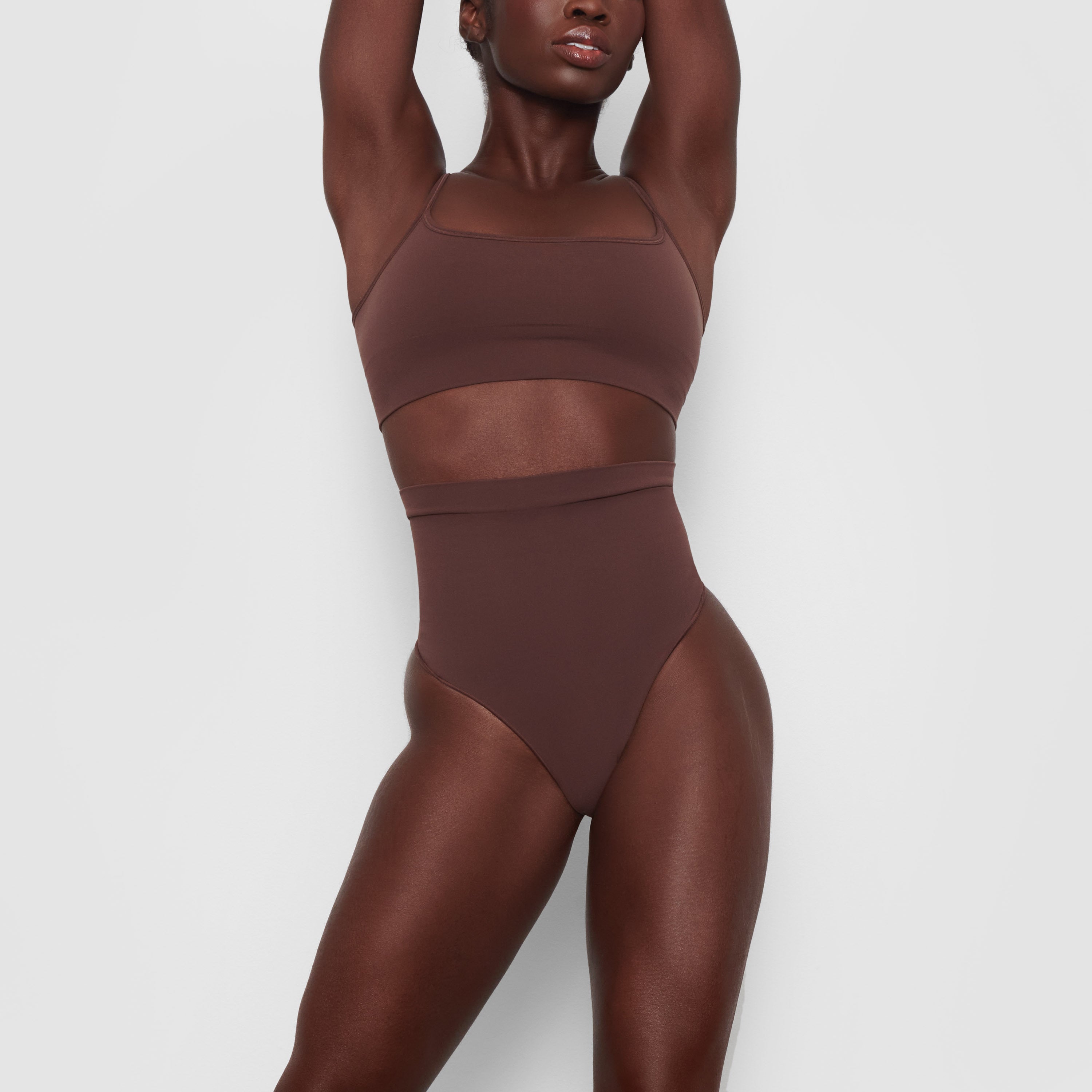 SEAMLESS SCULPT MID WAIST THONG | COCOA